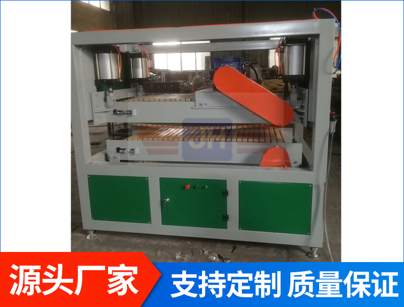 塑料PVC墻板板材型材牽引機(jī)